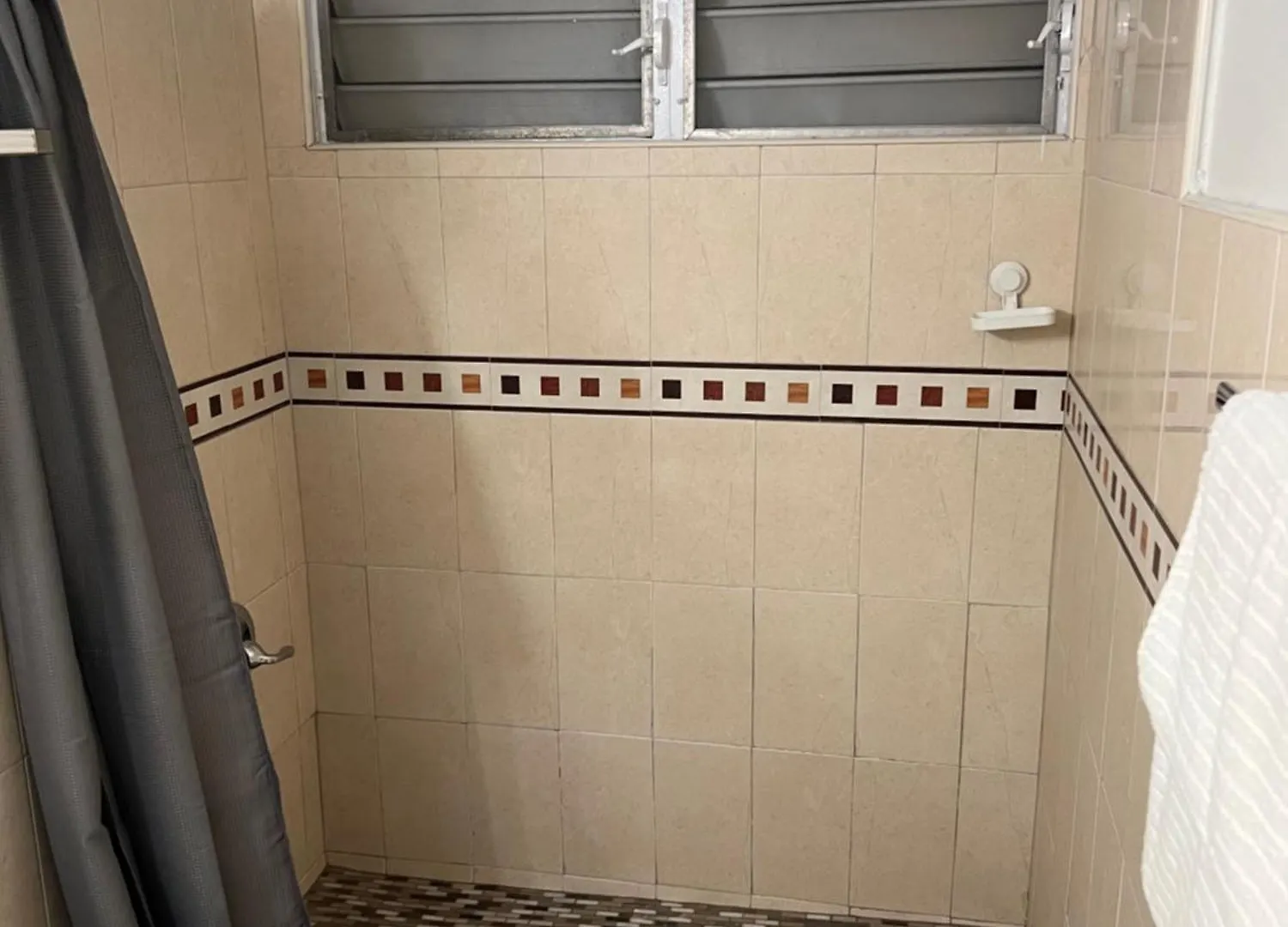Kasa Metropolis Villa Carolina 0*,  Puerto Rico