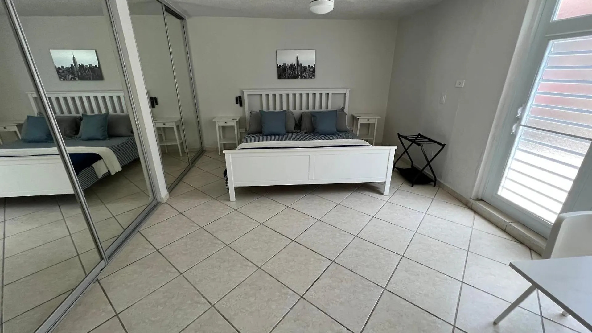 Kasa Metropolis Villa Carolina Holiday home