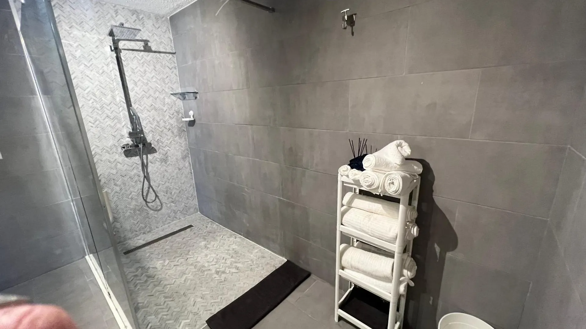 Kasa Metropolis Villa Carolina Holiday home